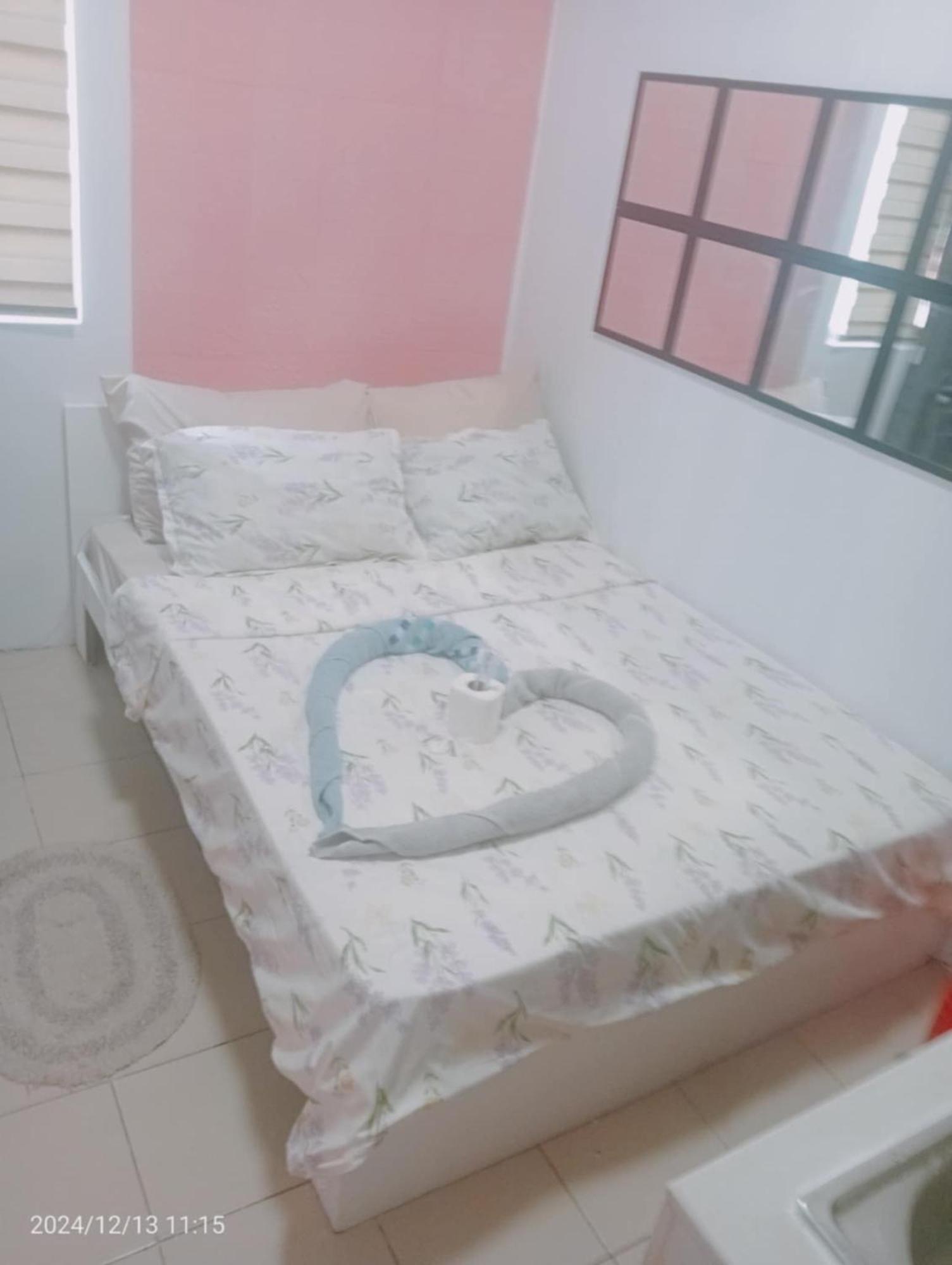 Urban Deca Staycation Mandaluyong Zewnętrze zdjęcie