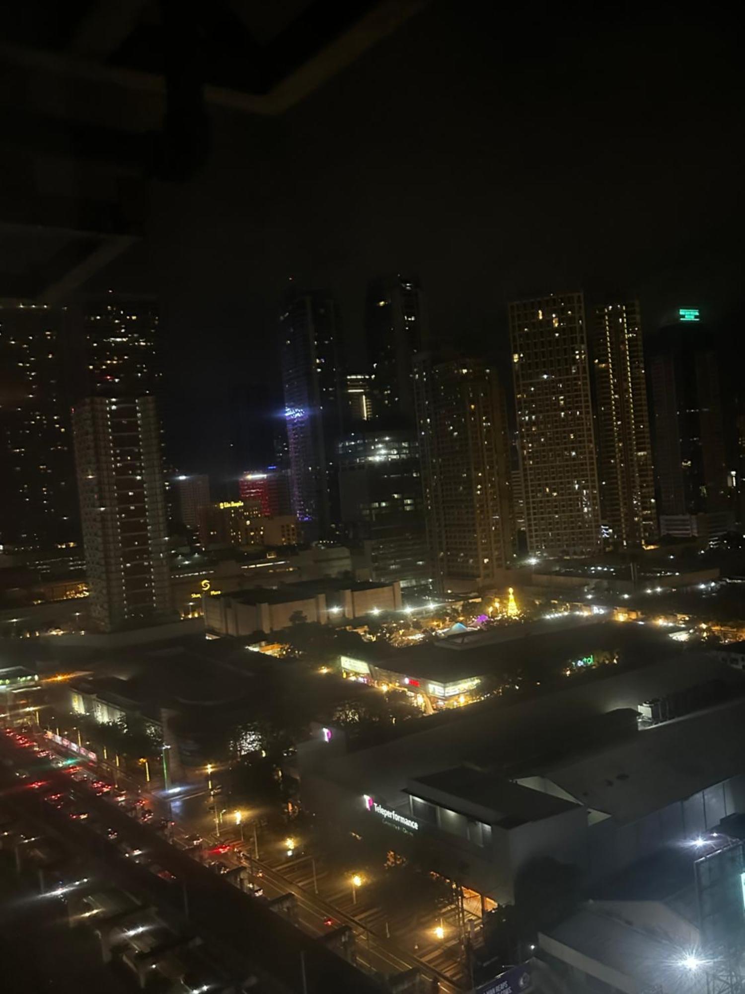 Urban Deca Staycation Mandaluyong Zewnętrze zdjęcie